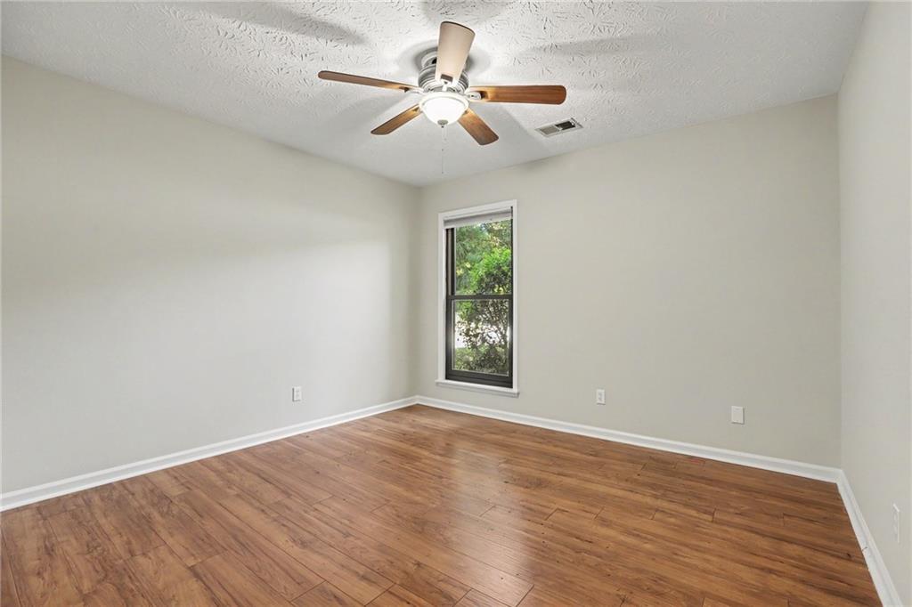 10900 Spotted Pony Trail Property Photo 19