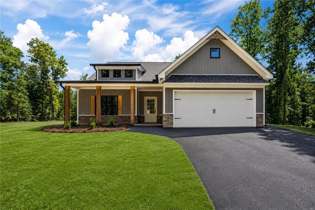 457 Relay Road Property Photo 1