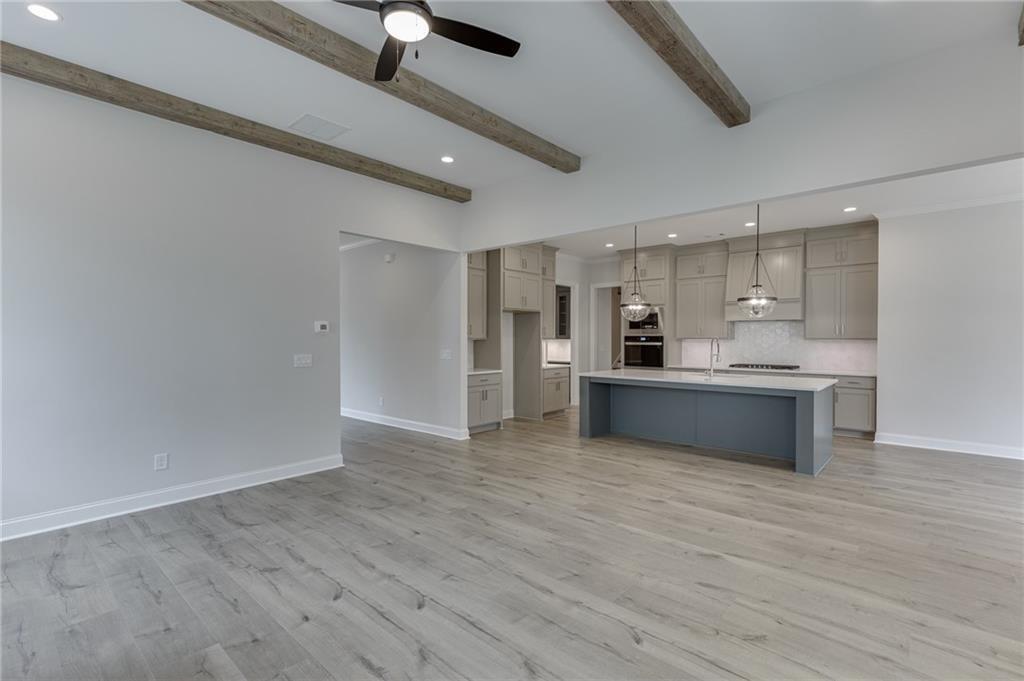 8155 Heardsville Court Property Photo 17