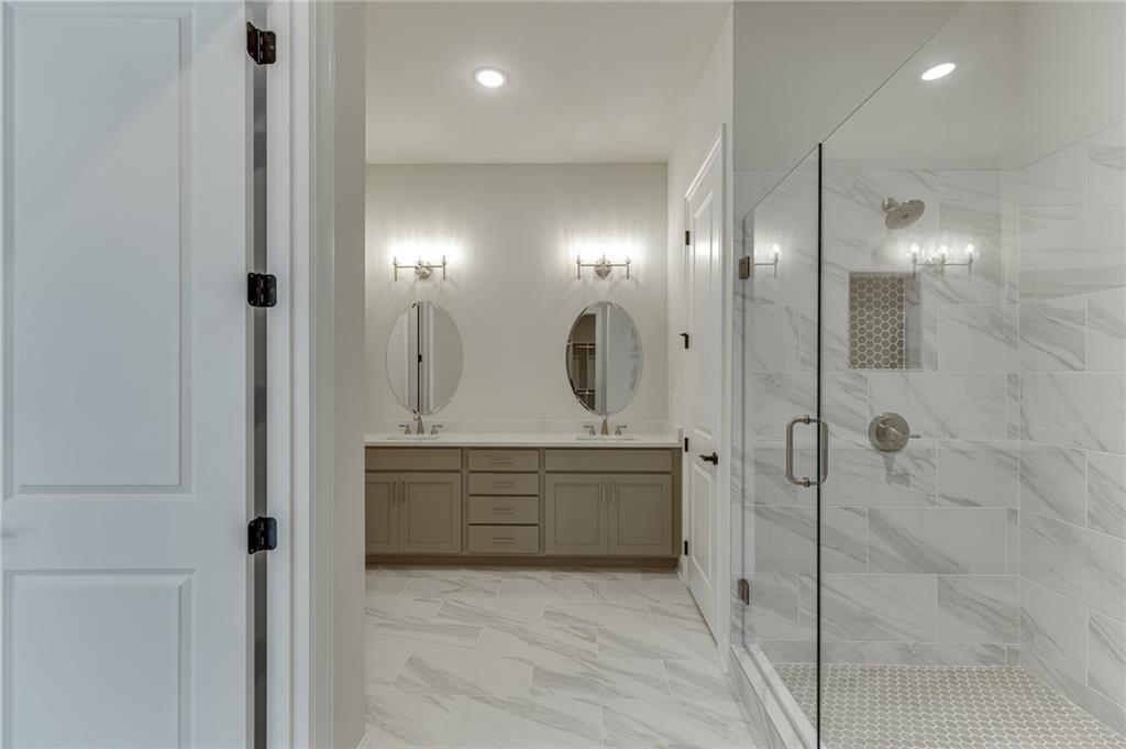 8155 Heardsville Court Property Photo 35