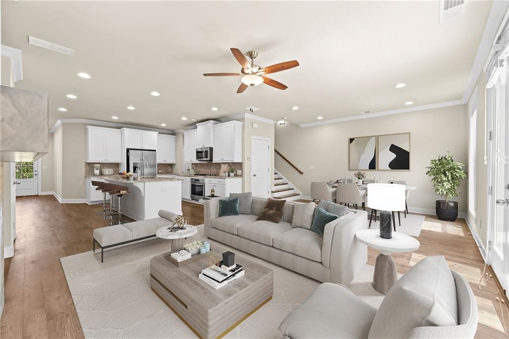 2028 Glenview Park Circle Property Photo 18