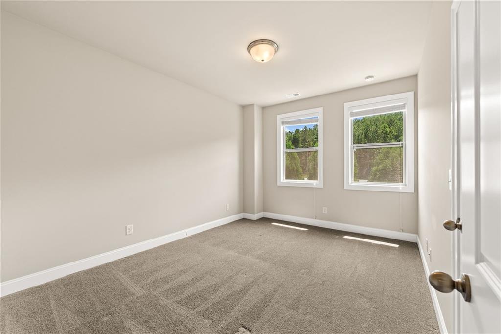 2028 Glenview Park Circle Property Photo 40