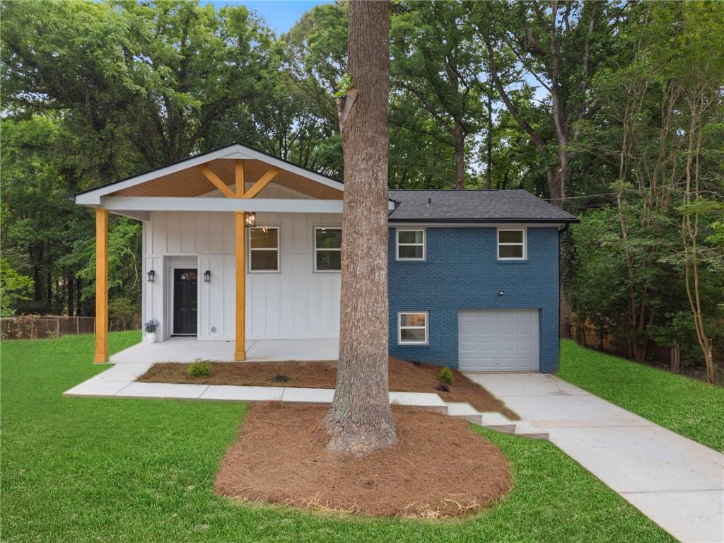 2648 Crestdale Circle Se Property Photo 1