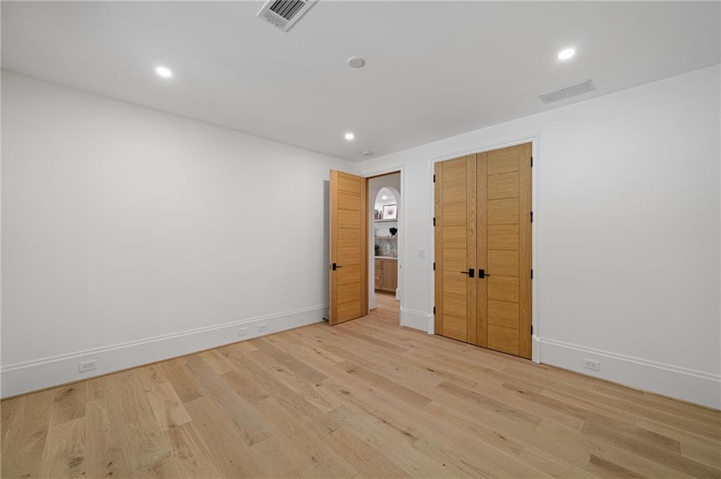 839 Drewry Street Ne Property Photo 14