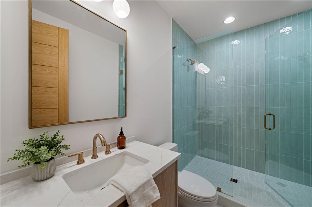 839 Drewry Street Ne Property Photo 15