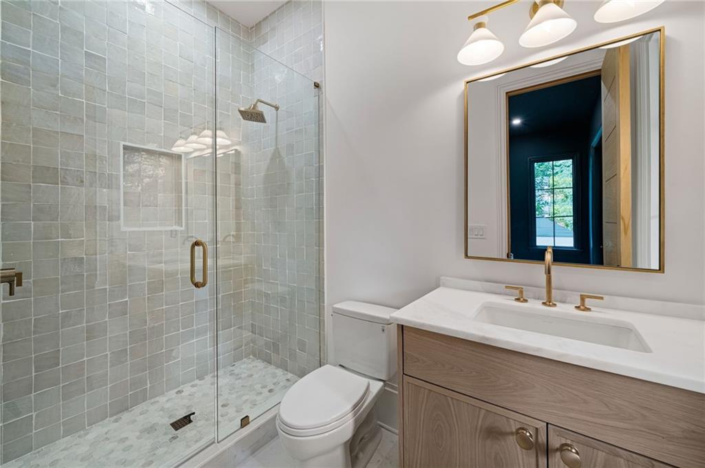 839 Drewry Street Ne Property Photo 36