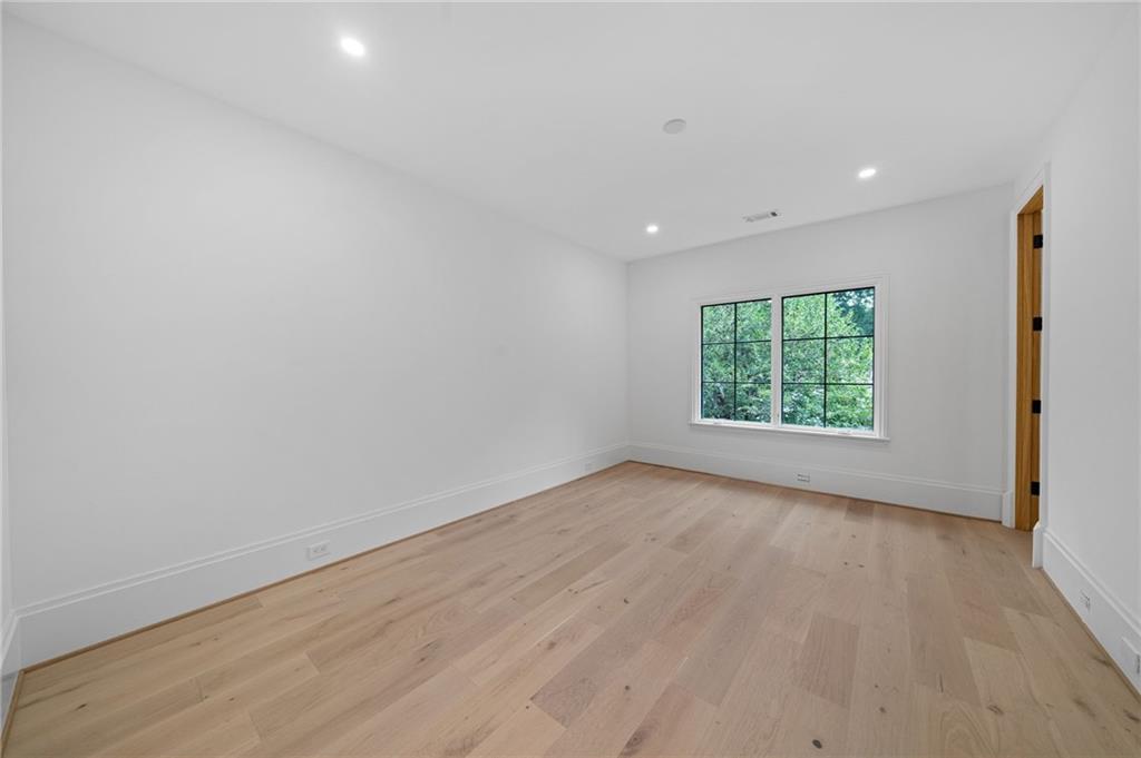 839 Drewry Street Ne Property Photo 53
