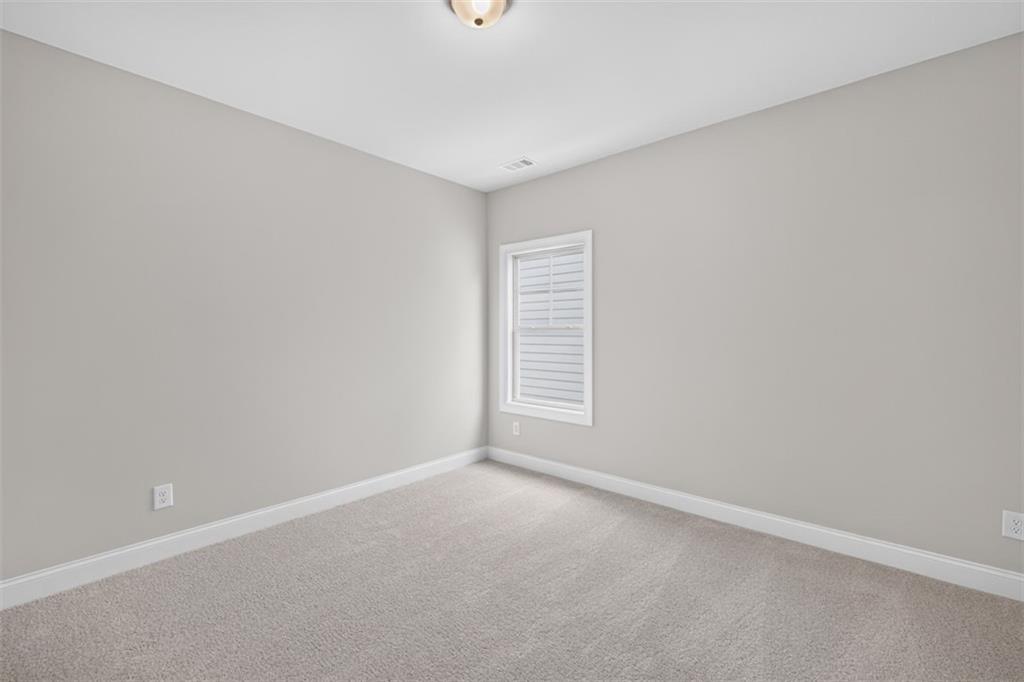 922 Homepark Circle Property Photo 34