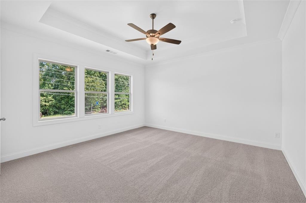 982 Homepark Circle Property Photo 25