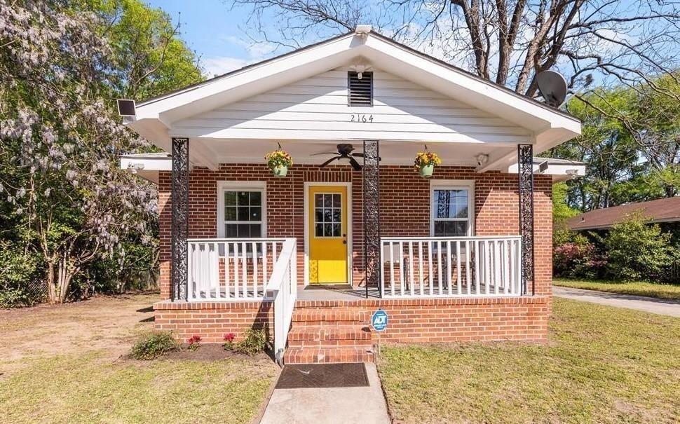 2164 Monroe Avenue Property Photo 1