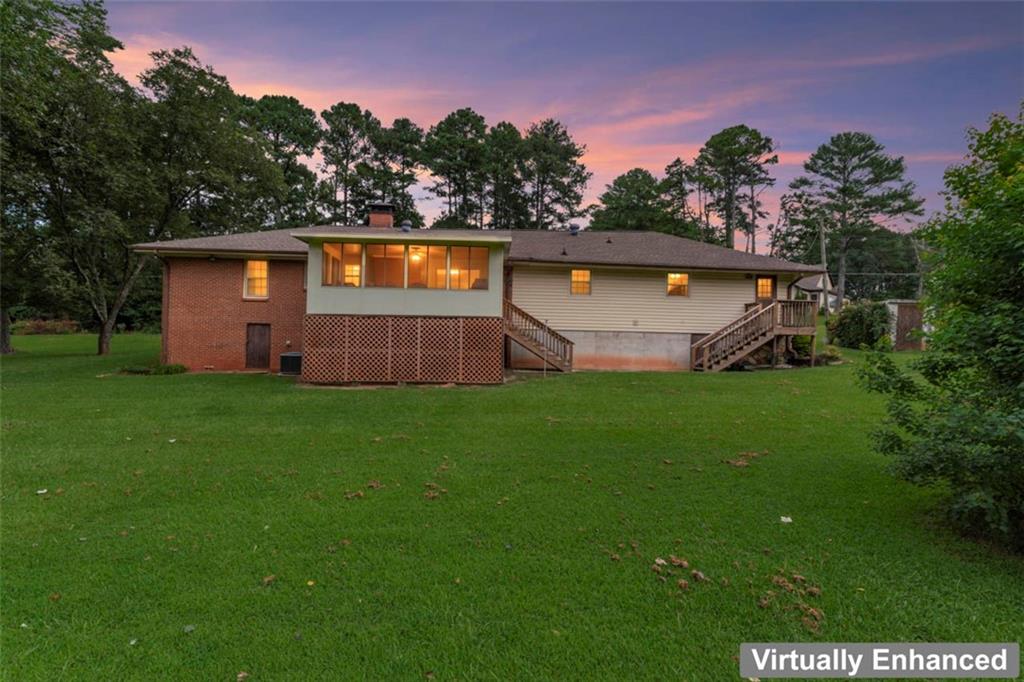 2069 Elmwood Circle Property Photo 10