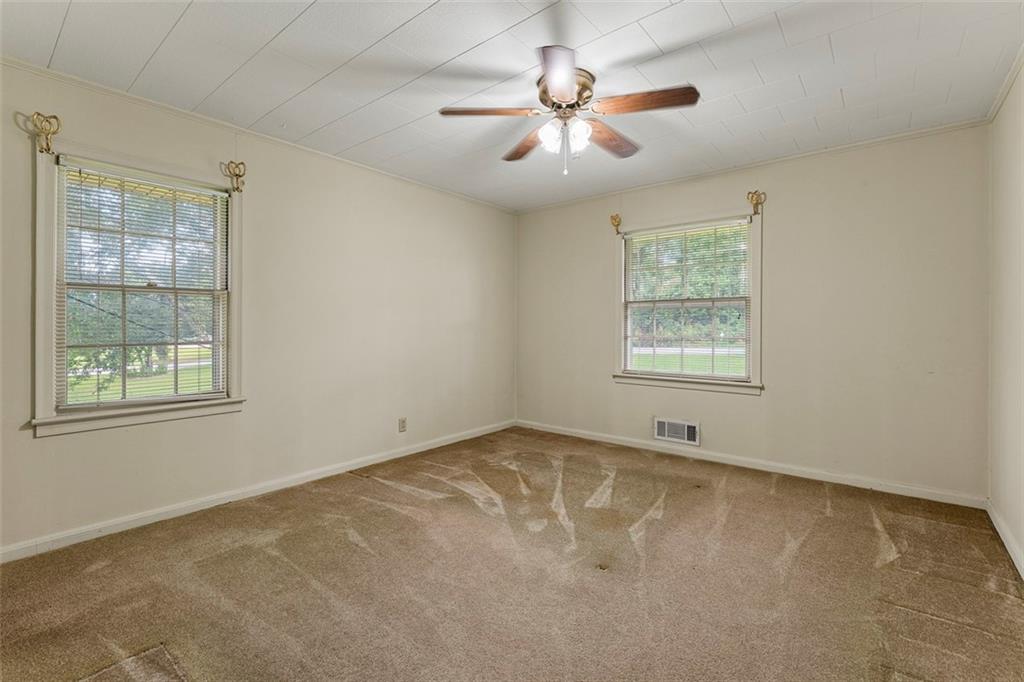 2069 Elmwood Circle Property Photo 17