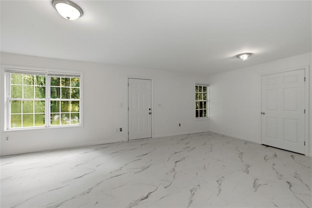24 Augusta Way Property Photo 28