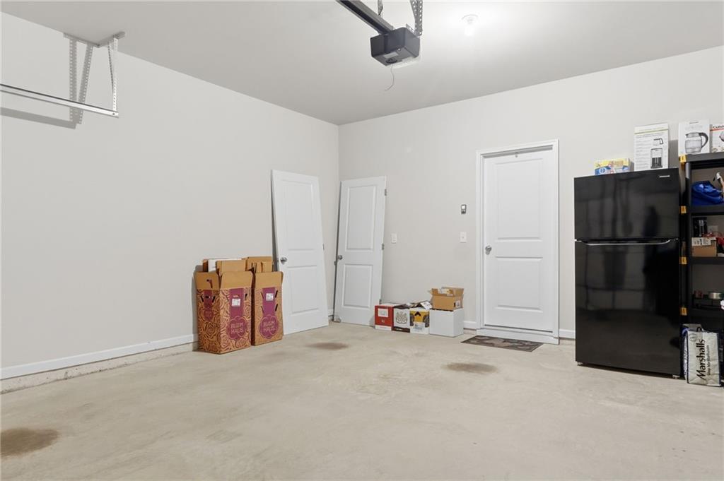 327 Winston Circle Property Photo 39