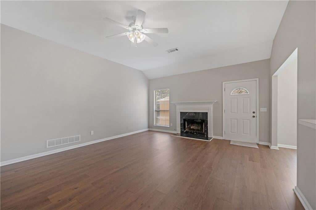 6375 Seymour Place Nw Property Photo 10