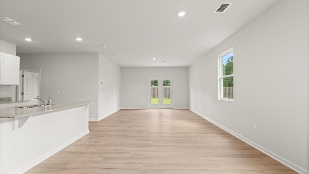 110 Babcock Drive Ne Property Photo 3