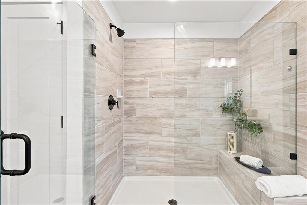 3401 Catalan Alley Property Photo 36