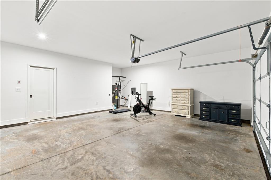 3401 Catalan Alley Property Photo 39