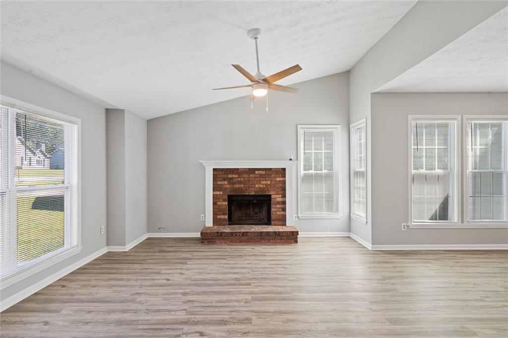 7820106 Property Photo 2