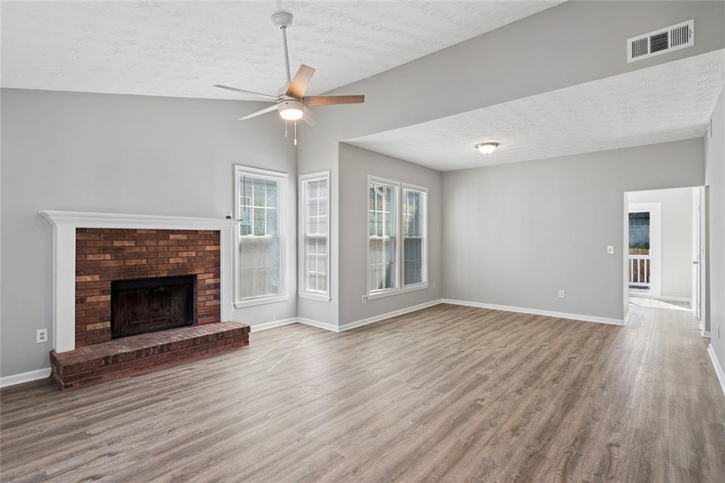 7820106 Property Photo 3