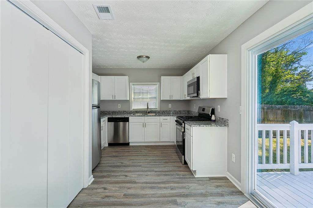 7820106 Property Photo 9