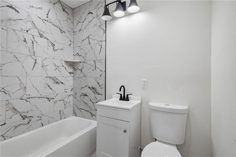 303 Glen Iris Drive Property Photo 18