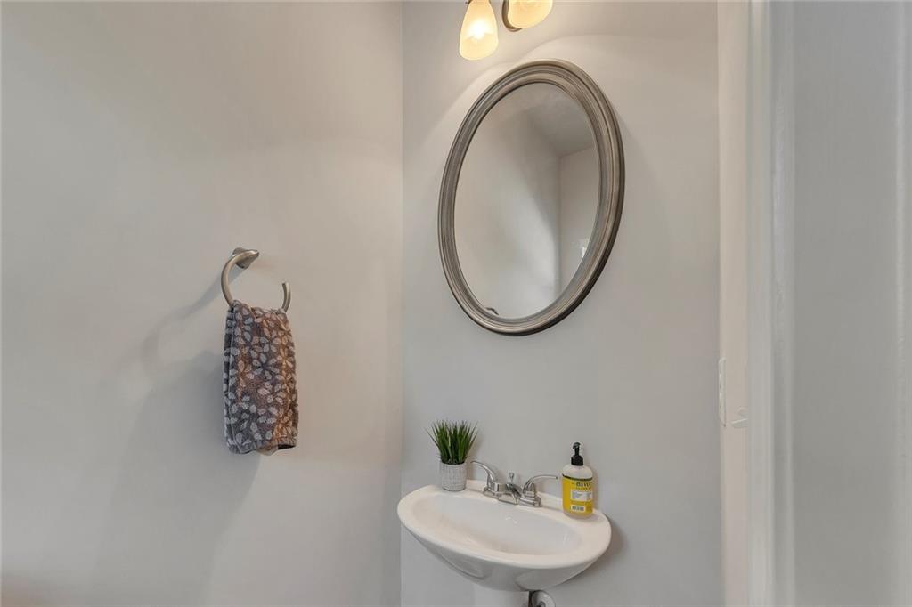308 Valley Crossing Property Photo 18