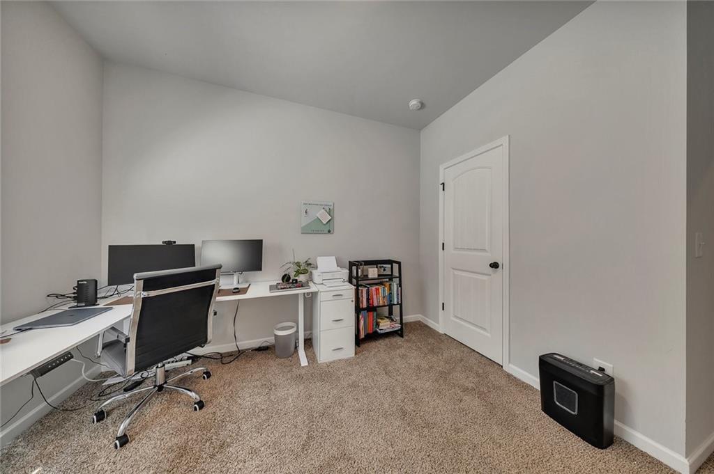 308 Valley Crossing Property Photo 28