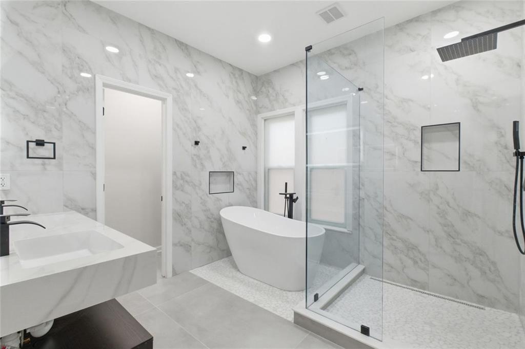 7170 Riverside Drive Nw Property Photo 33