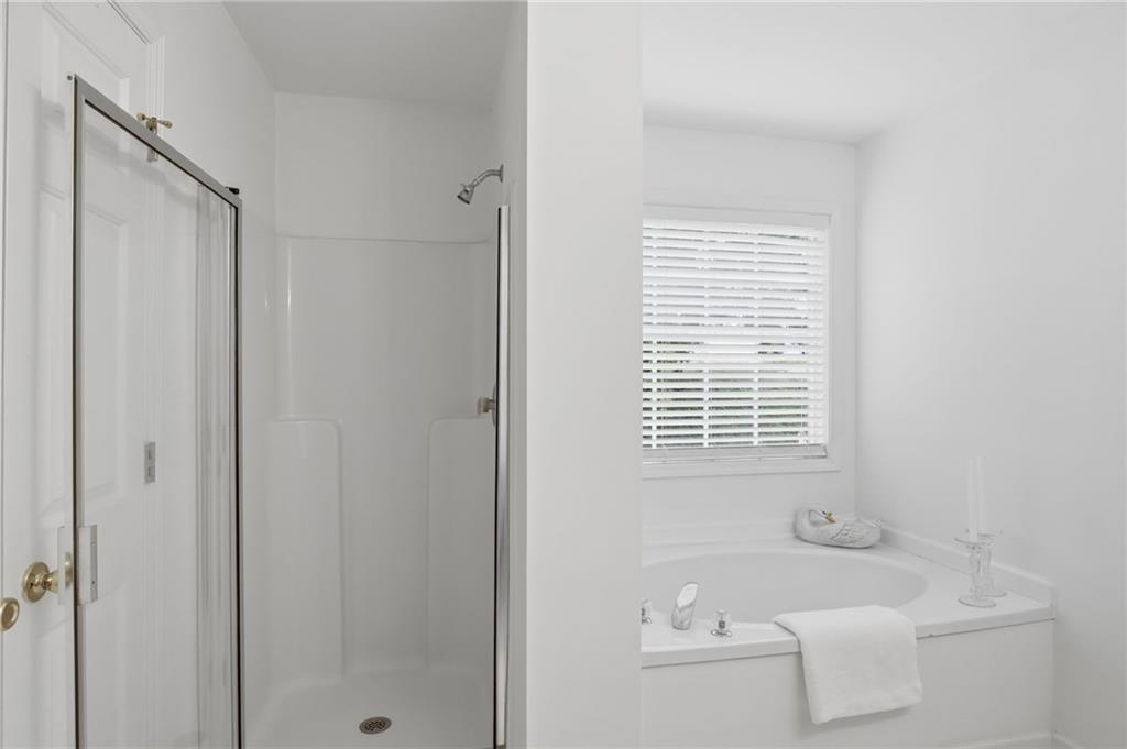 8790 Baycreek Ln Property Photo 16
