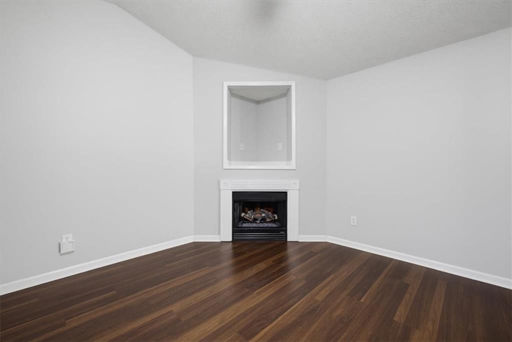 9201 Tarnwood Circle Property Photo 7