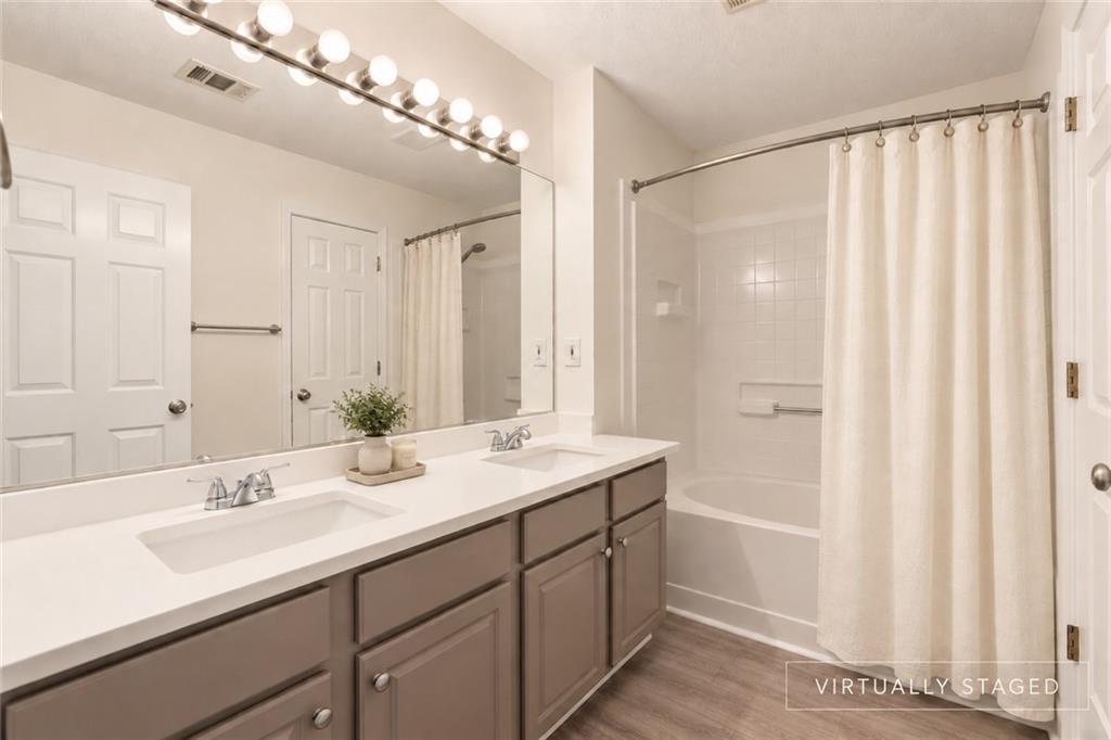 10915 Wittenridge Drive Property Photo 20