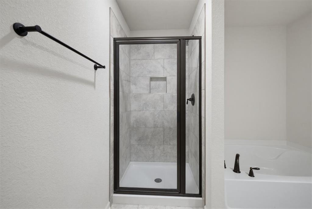 446 Samara Court Property Photo 28