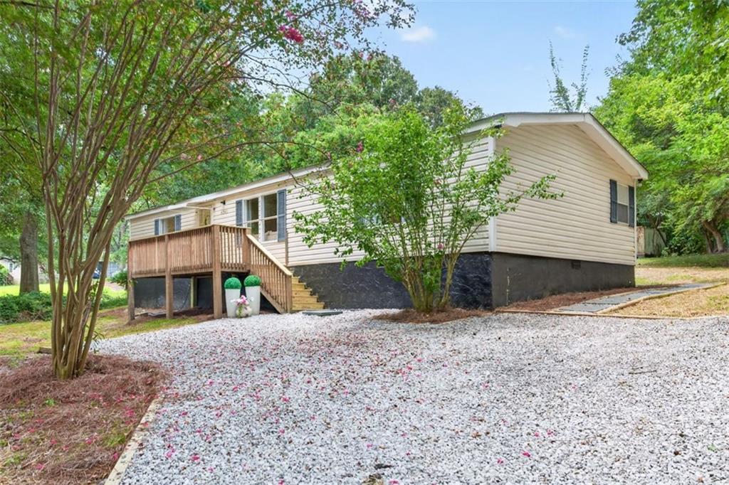 4740 New Horizon Drive Property Photo 1