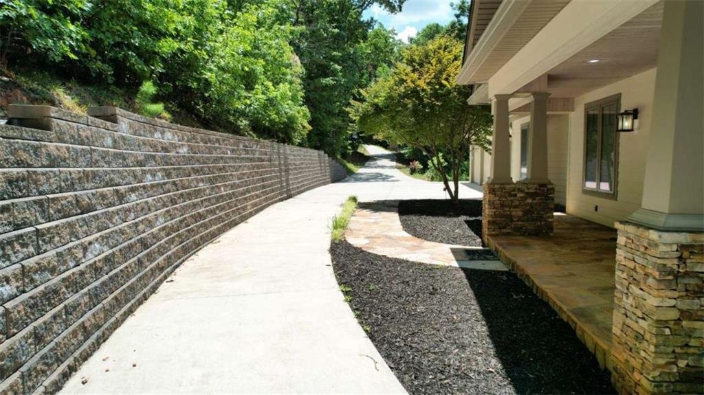 271 Highlands Dr Property Photo 17
