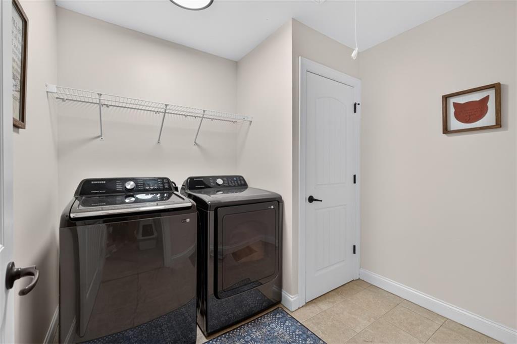 5370 Shadow Walk Way Property Photo 34