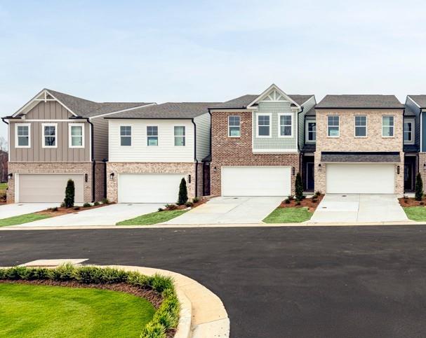 541 Raelyns Way Property Photo 1