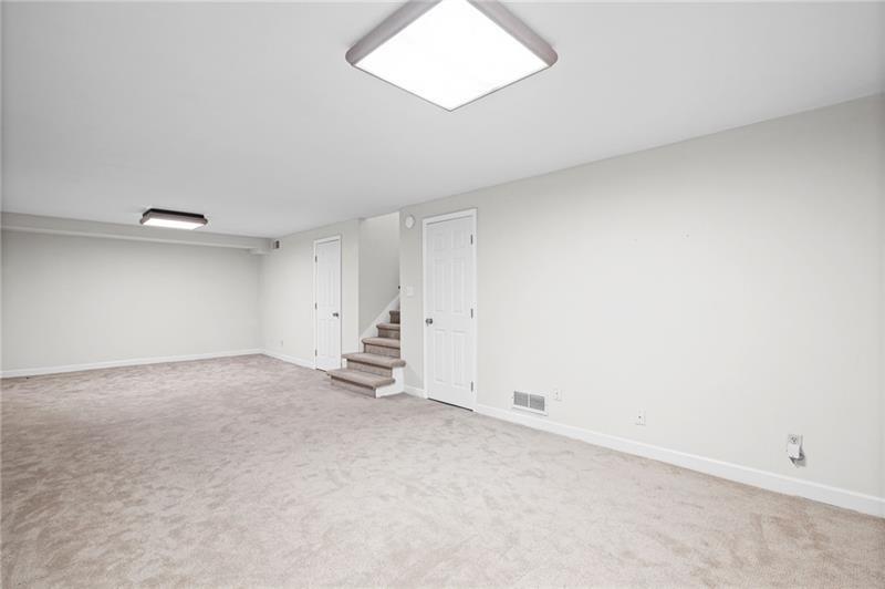 510 Clipper Trail Property Photo 36