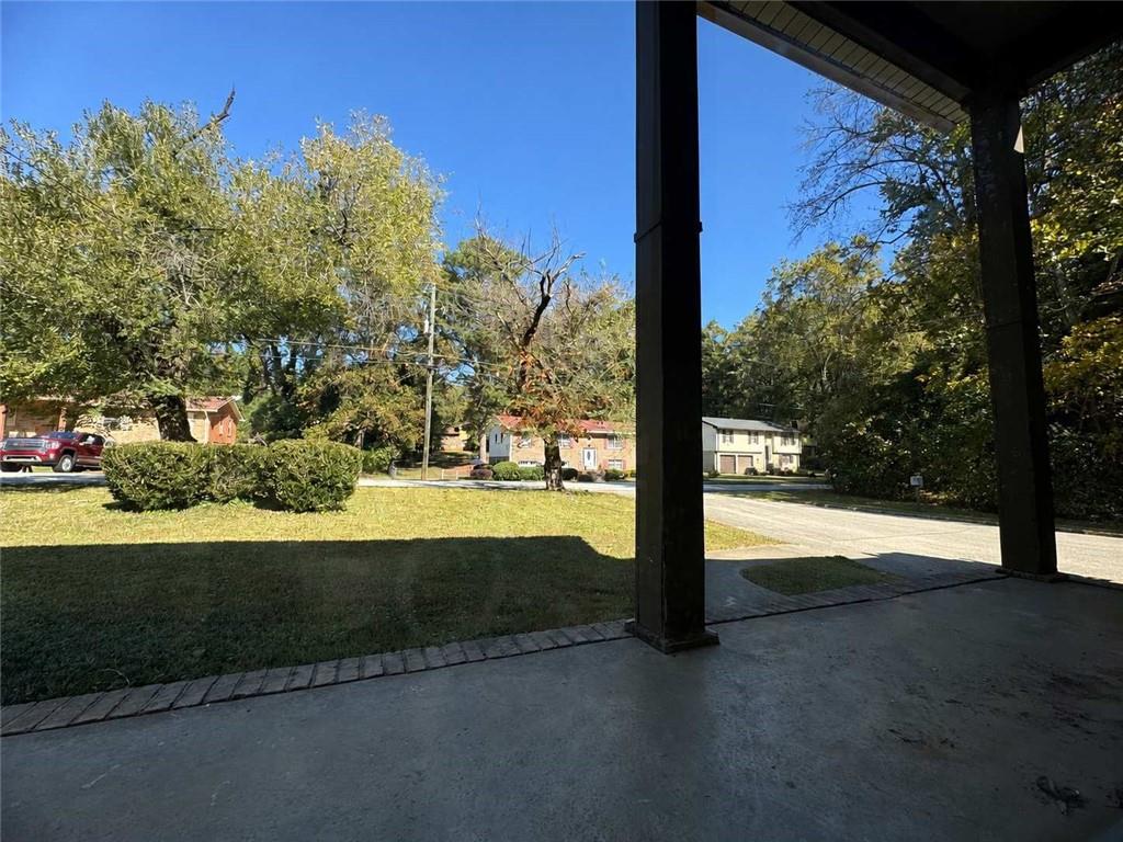 3915 Emerald North Drive Property Photo 3