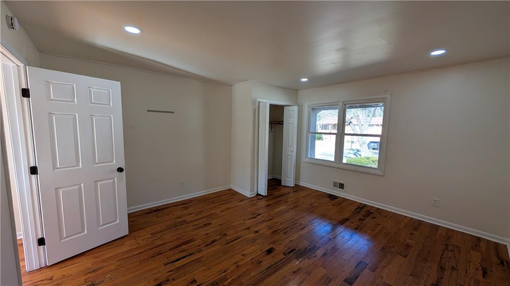 3915 Emerald North Drive Property Photo 13