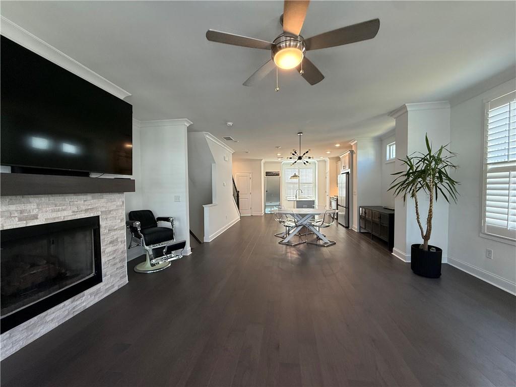 1112 Larkin Drive Property Photo 3