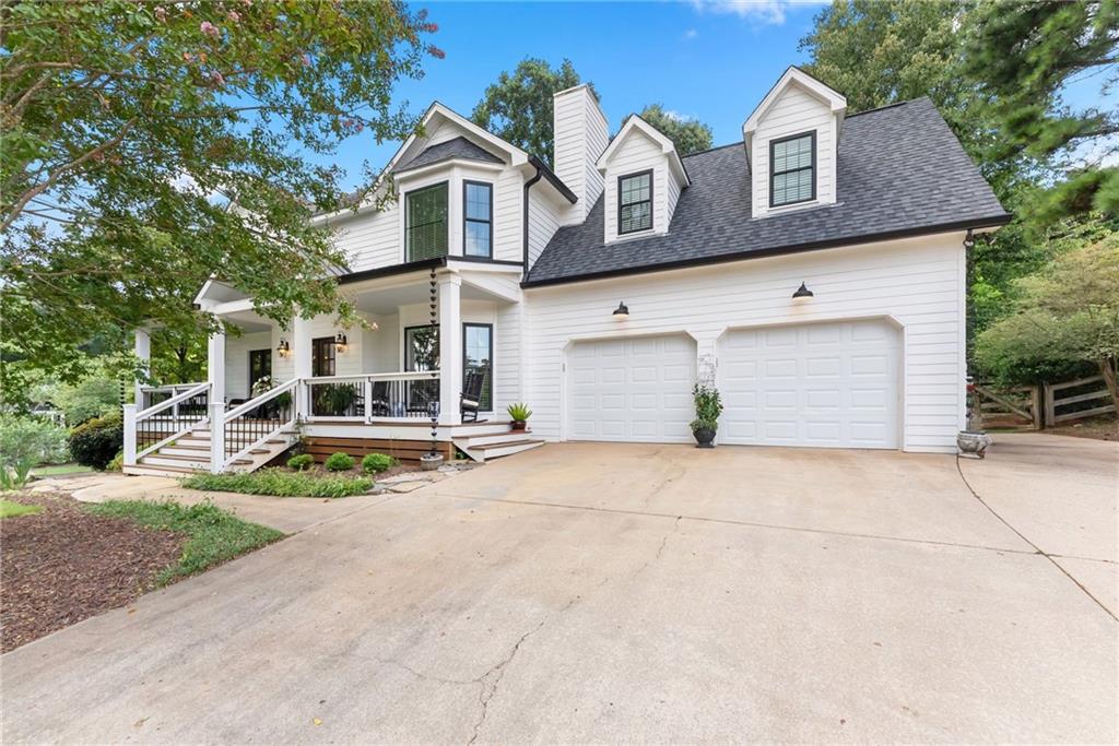 1615 Bluewater Court