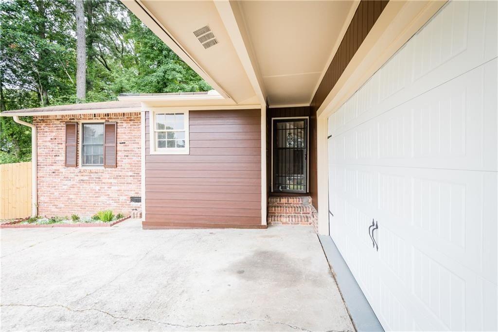 4224 Cottage Lane Property Photo 3