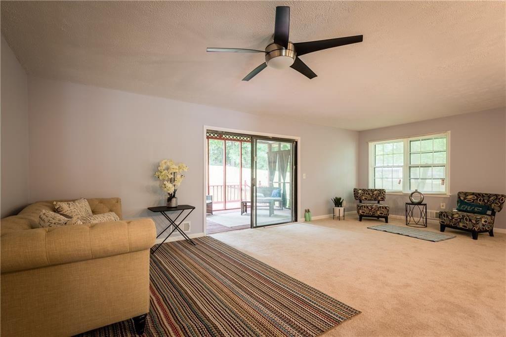 4224 Cottage Lane Property Photo 7
