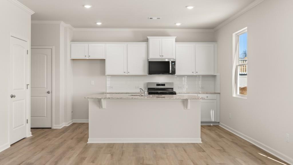 8172 Coldstream Drive Property Photo 6