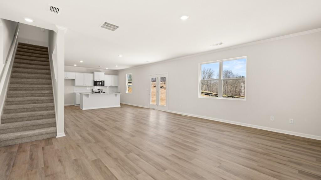8172 Coldstream Drive Property Photo 14