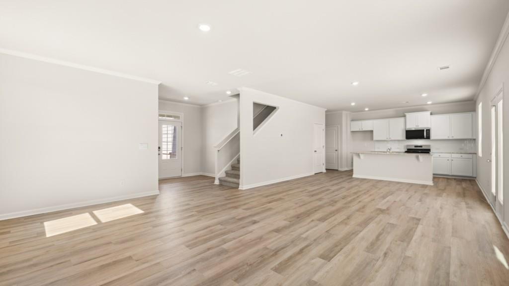 8172 Coldstream Drive Property Photo 15