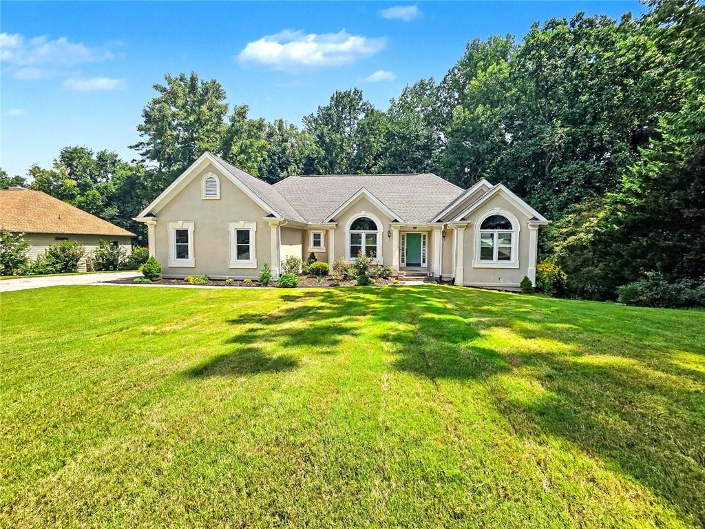 1745 Peachcrest Drive Property Photo 1