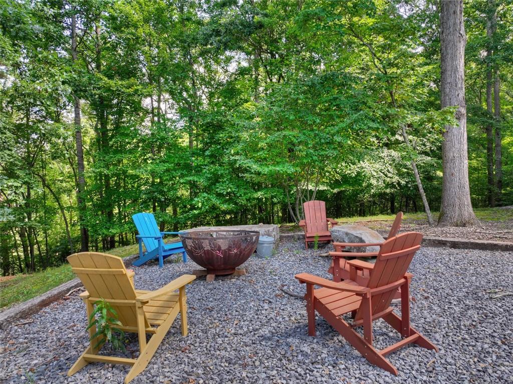 85 Squirrel Chase Property Photo 11