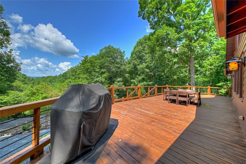 85 Squirrel Chase Property Photo 12